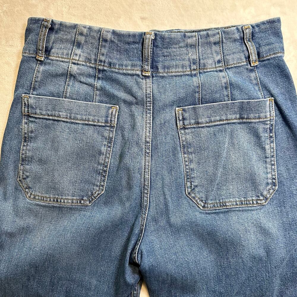 PILCRO Wide Leg Cropped Jeans, Size 29 (8) - Picture 5 of 14